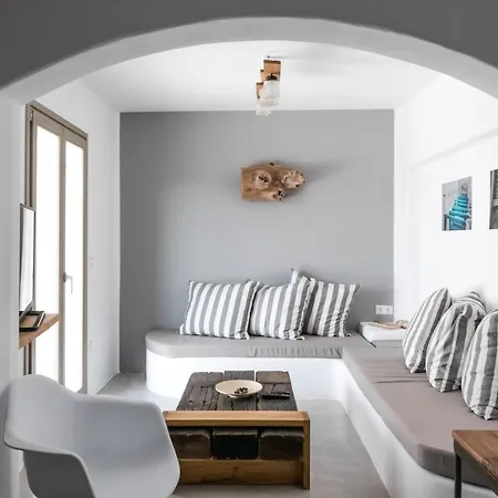 Mykonos Villas & Suites Merchia Holiday home *